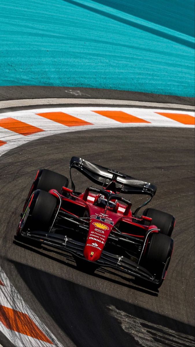Ferrari F1 75 Android wallpaper full HD - winning a race 675x1200