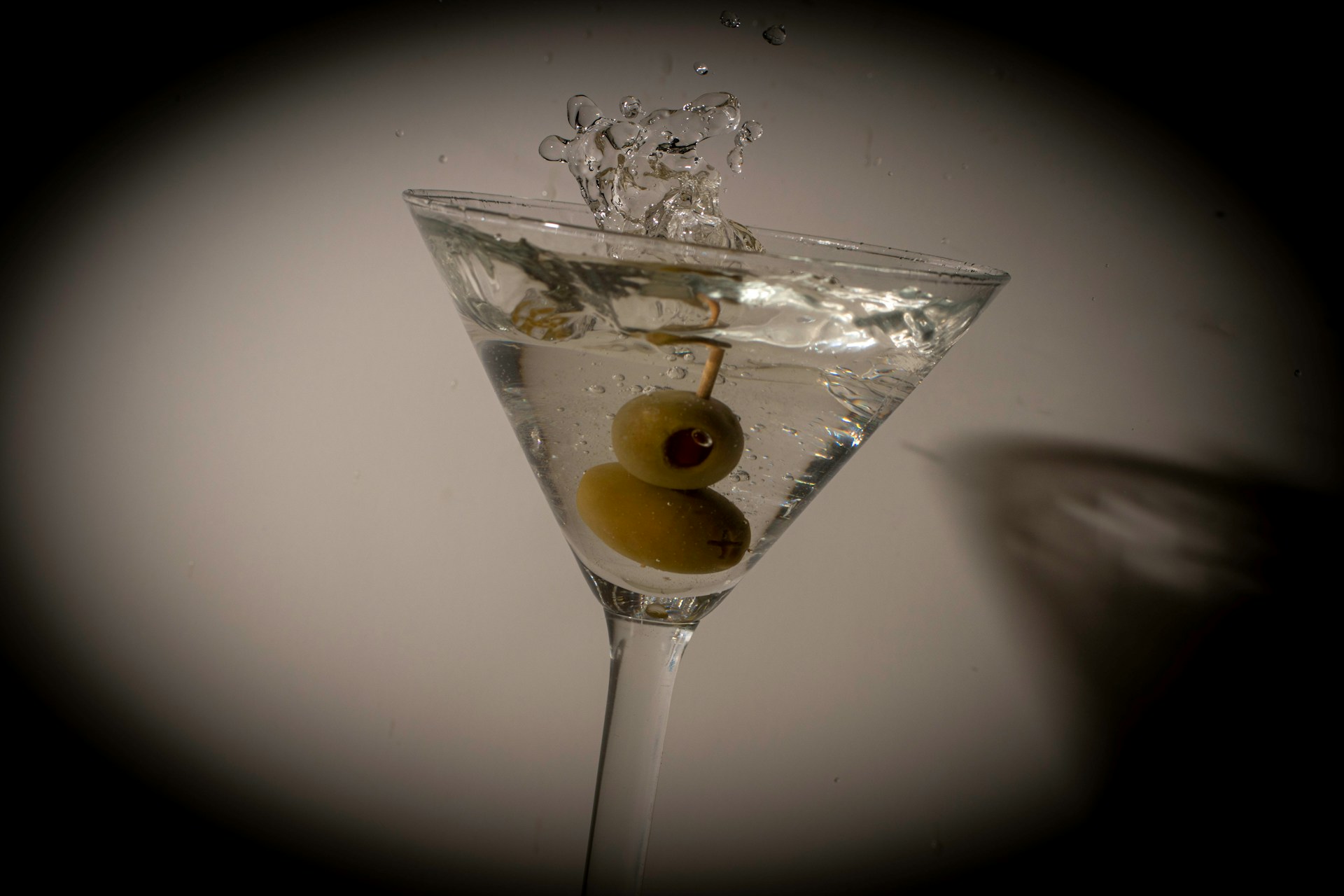 007 Martini Wallpaper 1920x1280