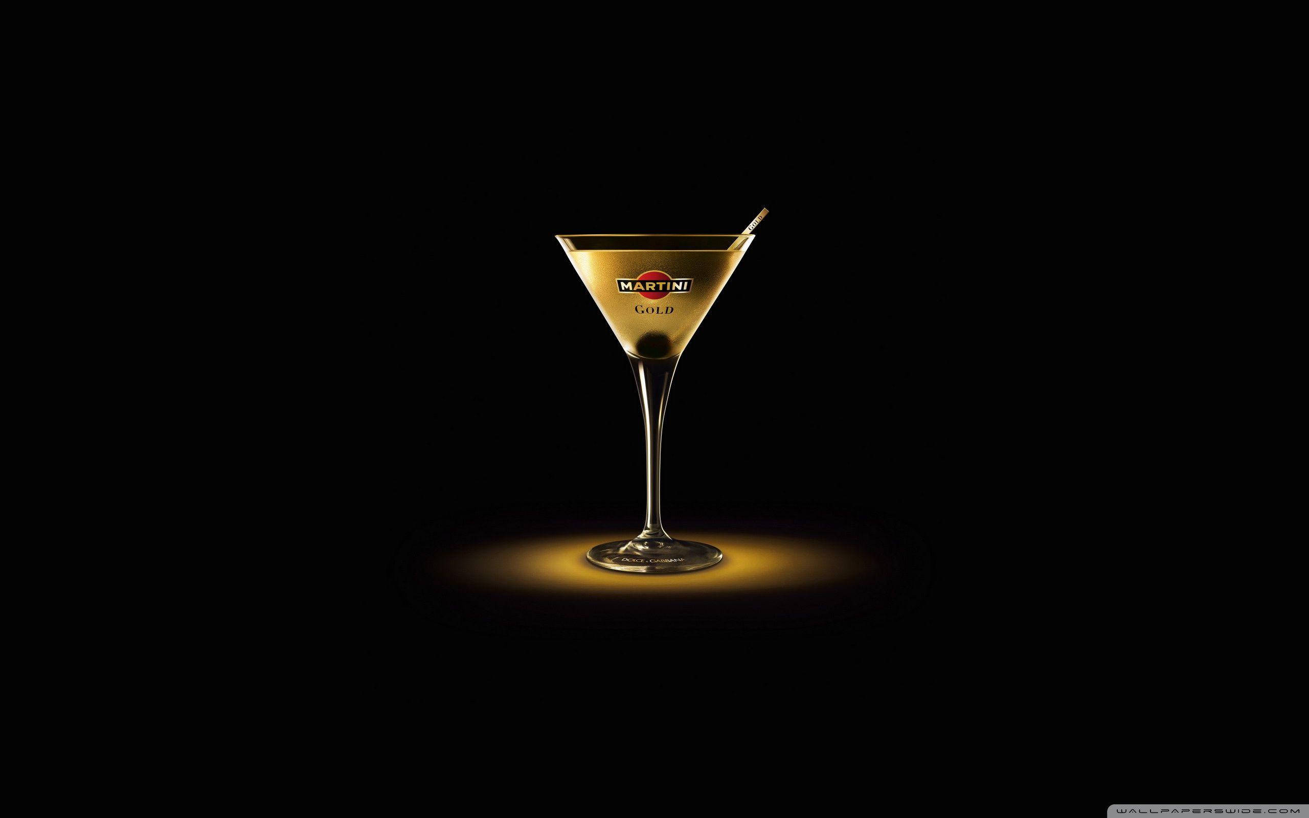 Full Martini Glass Transparent Background 2560x1600