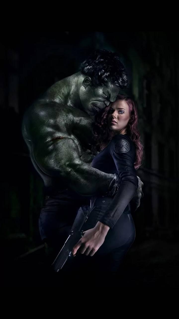 Hulk and Black Widow Wallpaper 720x1280